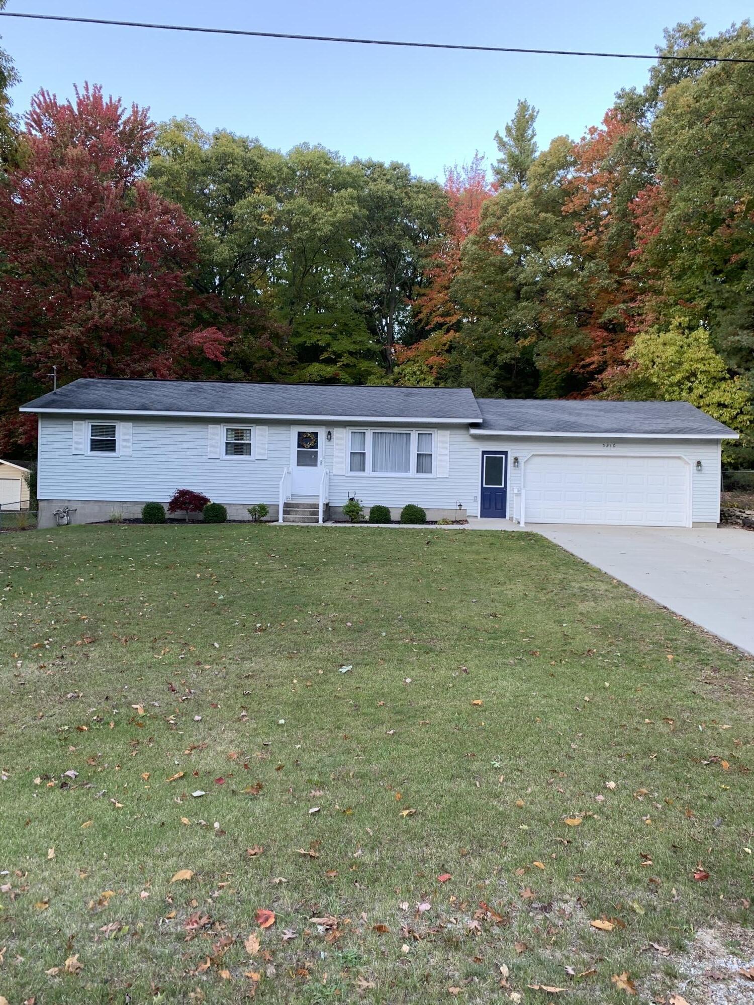 5210 W River Rd, Muskegon, MI 49445 - MLS 23138842 - Coldwell Banker