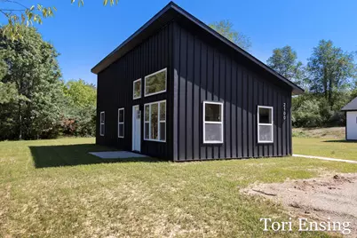 2100 W Fenwick Road, Fenwick, MI 48834 - Photo 1