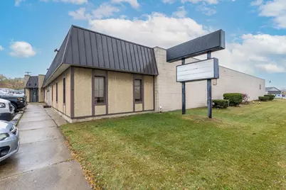 2044 S Cooper Street, Jackson, MI 49203 - Photo 1
