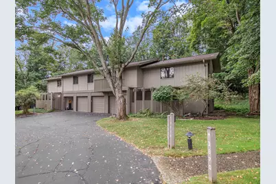 3880 Greenleaf Circle, Kalamazoo, MI 49008 - Photo 1