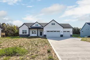 9530 Shoreway Dr, West Olive, MI 49460 - Photo 1