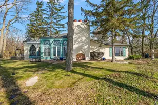 5876 Dunham Ln, Stevensville, MI 49127 - Photo 1