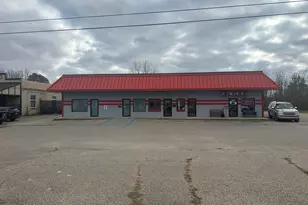 1270 E Columbia Ave, Battle Creek, MI 49014 - Photo 1