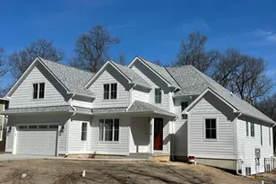 45310 Fairway Dr, New Buffalo, MI 49117 - Photo 1