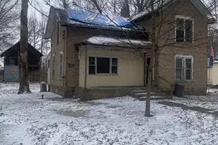 140 W Clay St, Sherwood, MI 49089 - Photo 1