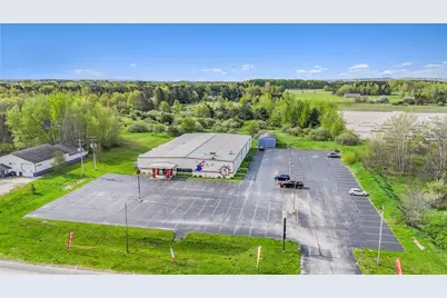 2253 W Us-10, Ludington, MI 49431 - Photo 1