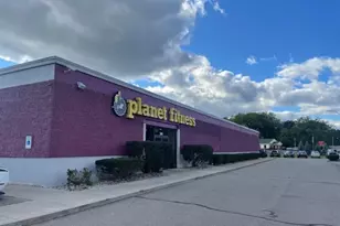 2020 Bondsteel Dr, Jackson, MI 49202 - Photo 1