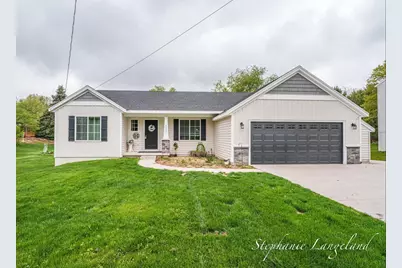 5337 Division Avenue N, Comstock Park, MI 49321 - Photo 1