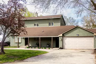 10443 Melvin St, Zeeland, MI 49464 - Photo 1