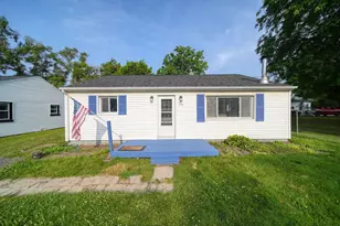 202 5th St, Jackson, MI 49203 - Photo 1