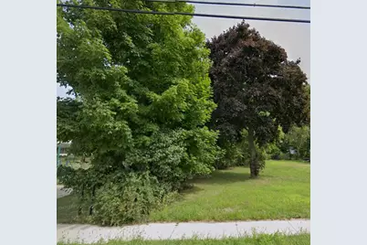 529 Pipestone Street, Benton Harbor, MI 49022 - Photo 1