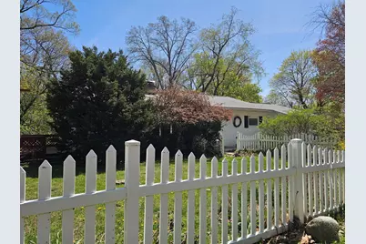 77 Leitch Drive, Battle Creek, MI 49015 - Photo 1