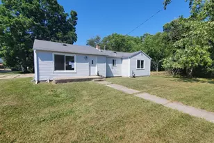 930 W Barney Ave, Muskegon, MI 49441 - Photo 1