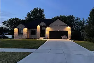 8459 Talon Ct, Newport, MI 48166 - Photo 1