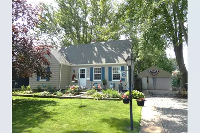 6 Poplar Street, Three Oaks, MI 49128 - Photo 1