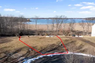 154 Bloomfield Blvd, Brooklyn, MI 49230 - Photo 1