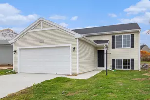 928 Forest St, Marshall, MI 49068 - Photo 1