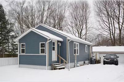 136 Ocom Street, Kalamazoo, MI 49048 - Photo 1