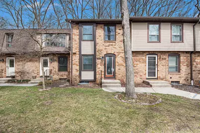 2541 Chatham Woods Drive SE #27, Grand Rapids, MI 49546 - Photo 1