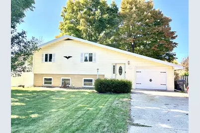 2264 Lynn Drive, Saint Joseph, MI 49085 - Photo 1