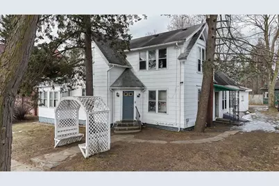 206 New York Avenue, Dowagiac, MI 49047 - Photo 1