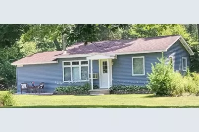 77191 Cr-380, South Haven, MI 49090 - Photo 1