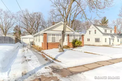 2033 Wyoming Avenue SW, Wyoming, MI 49519 - Photo 1