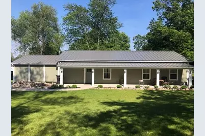 30 E Montgomery Street, Hillsdale, MI 49242 - Photo 1