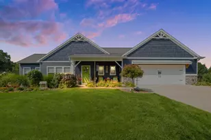 21889 Hilltop Cir, Stanwood, MI 49346 - Photo 1