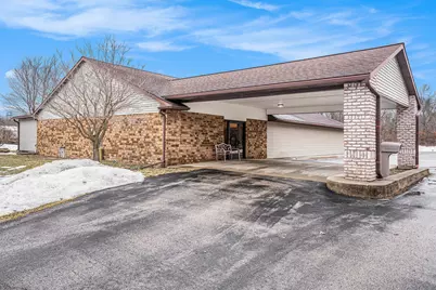 3086 E Apple Avenue, Muskegon, MI 49442 - Photo 1