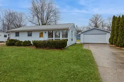 740 Sheridan Road, Saint Joseph, MI 49085 - Photo 1