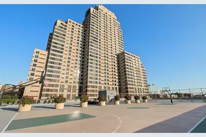 32 Campau Circle NW #2703, Grand Rapids, MI 49503 - Photo 1