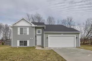 50 Thompson Blvd, Coldwater, MI 49036 - Photo 1