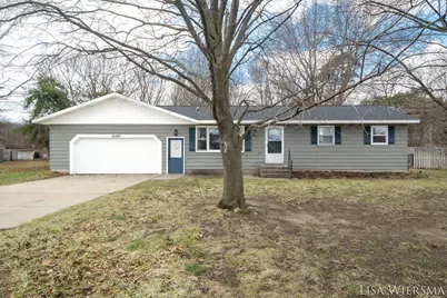 15467 160th Avenue, Grand Haven, MI 49417 - Photo 1