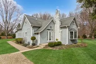 16684 Lakeshore Rd, New Buffalo, MI 49117 - Photo 1