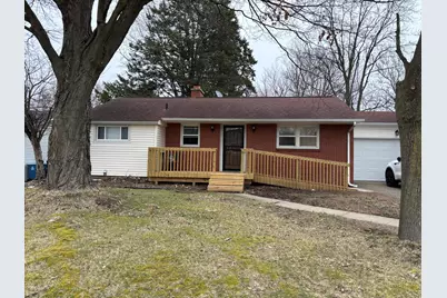 133 S Brewer Drive, Battle Creek, MI 49015 - Photo 1