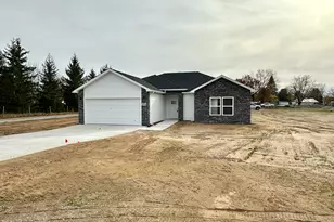 2006 Green Acres Dr, Adrian, MI 49221 - Photo 1