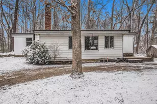 917 54th St, Pullman, MI 49450 - Photo 1