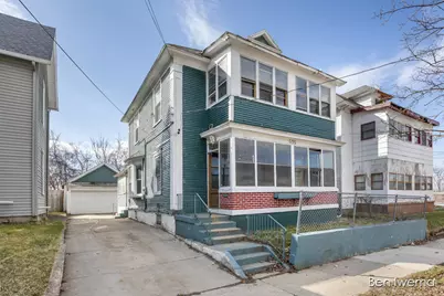 605 New Avenue SW, Grand Rapids, MI 49503 - Photo 1