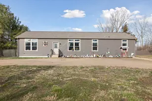 19372 M-140, South Haven, MI 49090 - Photo 1