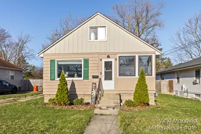 1241 Houseman Avenue NE, Grand Rapids, MI 49505 - Photo 1