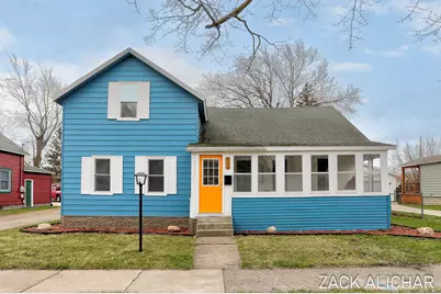 520 Monroe Avenue, Grand Haven, MI 49417 - Photo 1