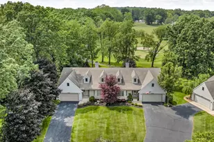 4284 Fairway Ln, Jackson, MI 49201 - Photo 1
