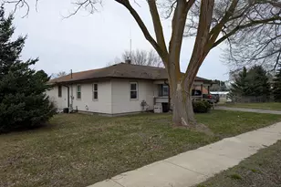 703 6th St, Ludington, MI 49431 - Photo 1