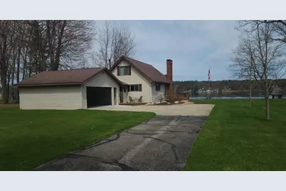 6003 Lake Shore Drive, Newaygo, MI 49337 - Photo 1