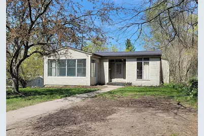 539 Wright Street NE, Grand Rapids, MI 49505 - Photo 1