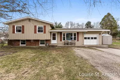 924 Fairlawn Court, Whitehall, MI 49461 - Photo 1