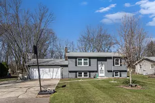 20259 Pine Lake Rd, Battle Creek, MI 49014 - Photo 1