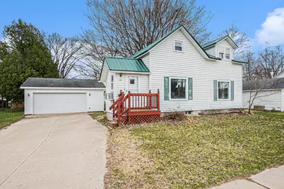 124 W Pine Street, Fremont, MI 49412 - Photo 1