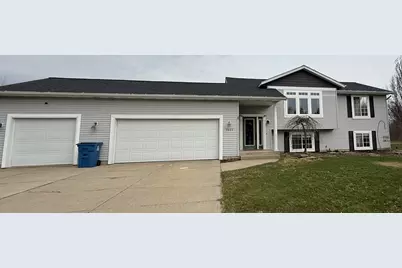 7522 Bostwick Lake View Drive, Rockford, MI 49341 - Photo 1